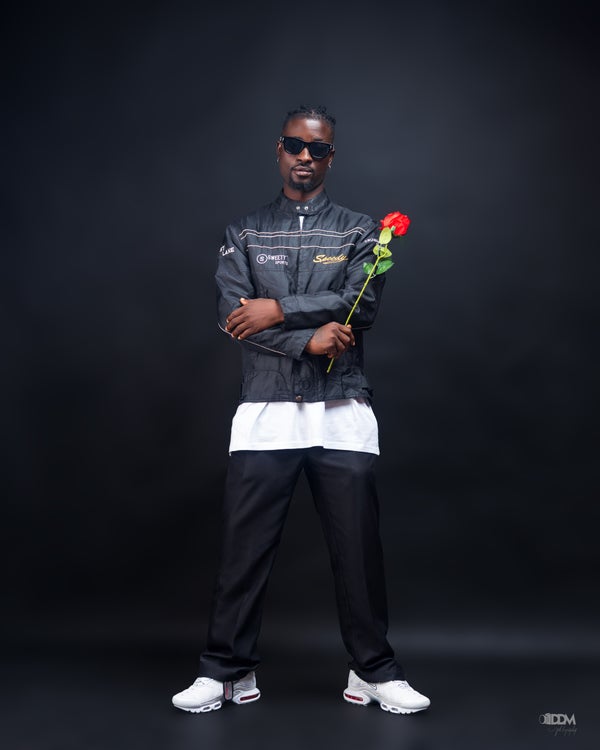 Dmarovibe - Essence of Love Dmarovibe - Essence of Love