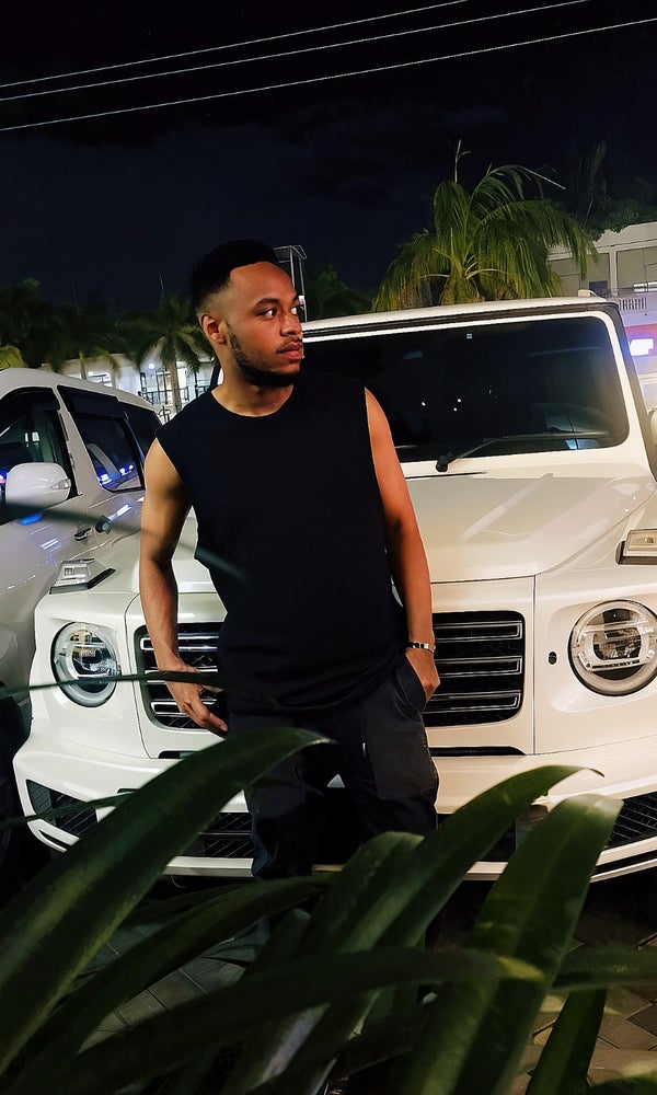 AUSTIN - FOLLOW AUSTIN - FOLLOW